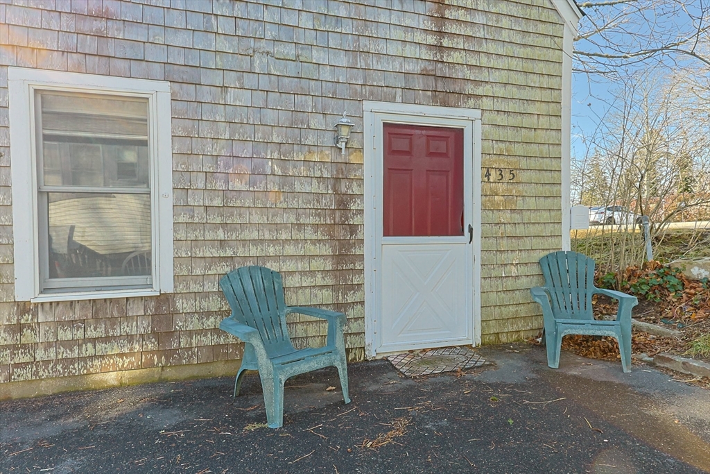 435 Main St # 435