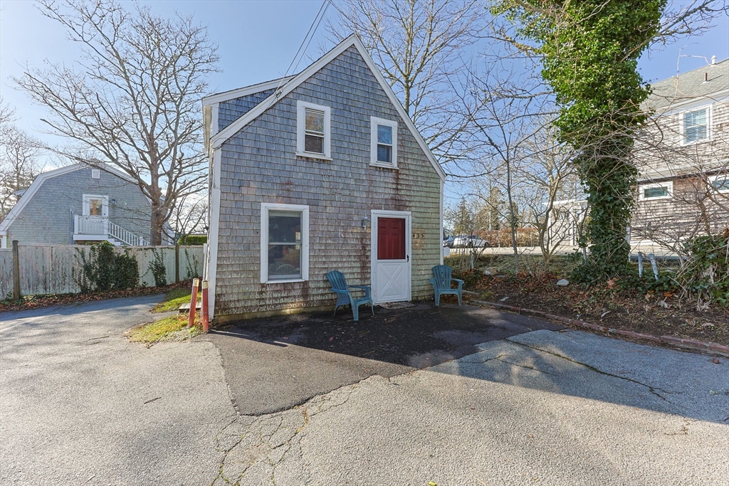 435 Main St # 435