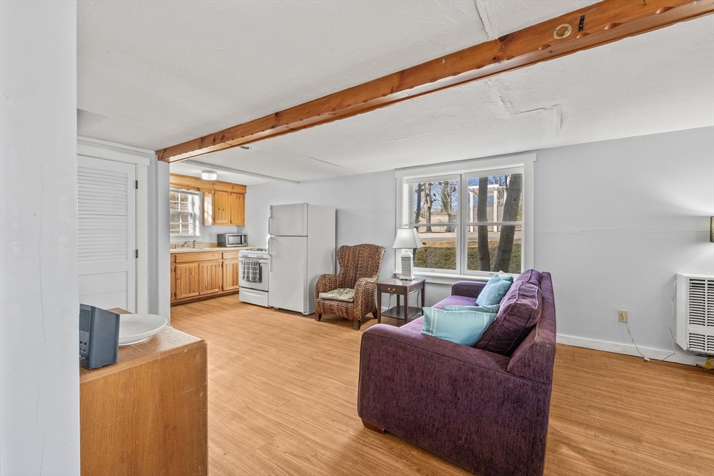 435 Main St # 435