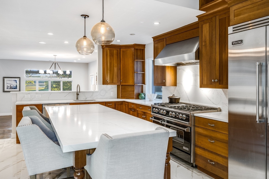 38 Beach Plum Hill Rd