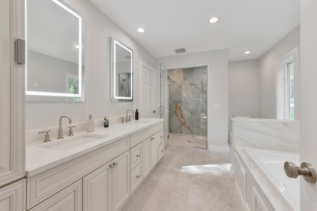 38 Beach Plum Hill Rd