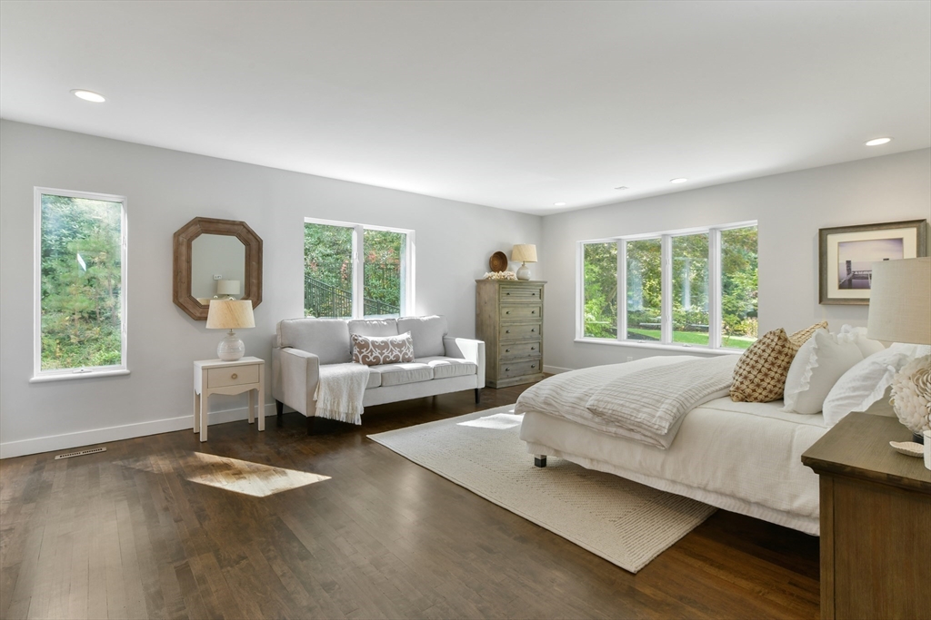 38 Beach Plum Hill Rd