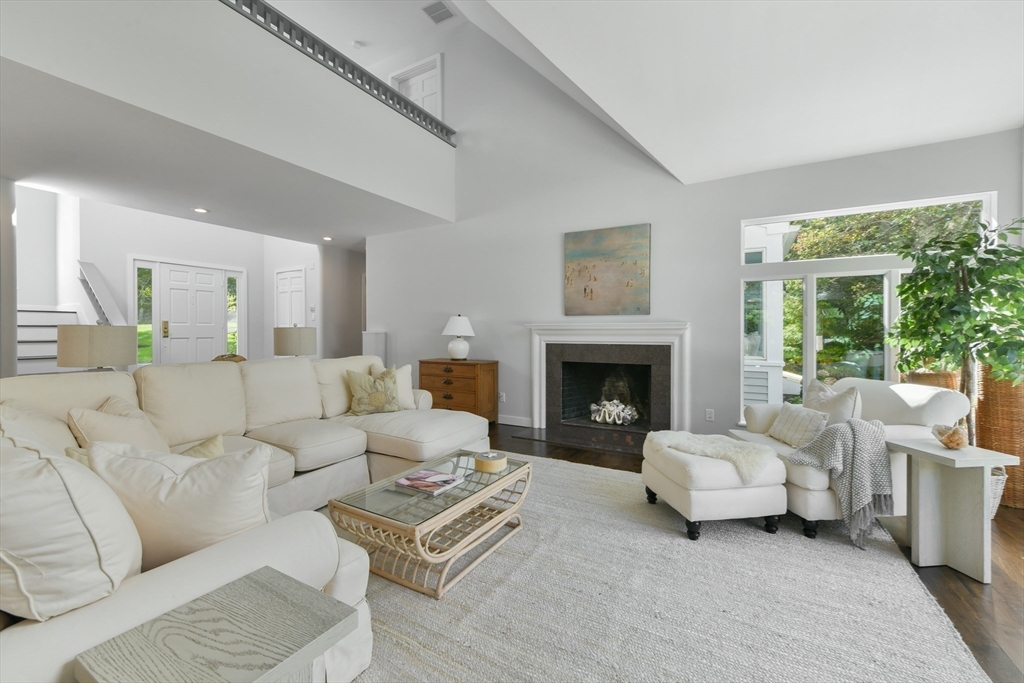 38 Beach Plum Hill Rd