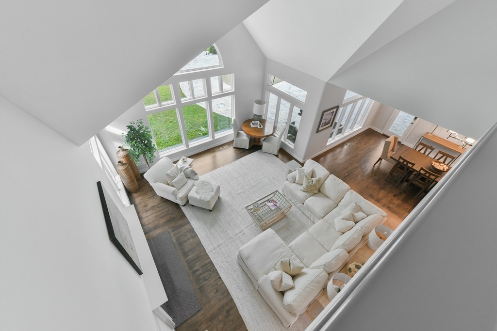38 Beach Plum Hill Rd