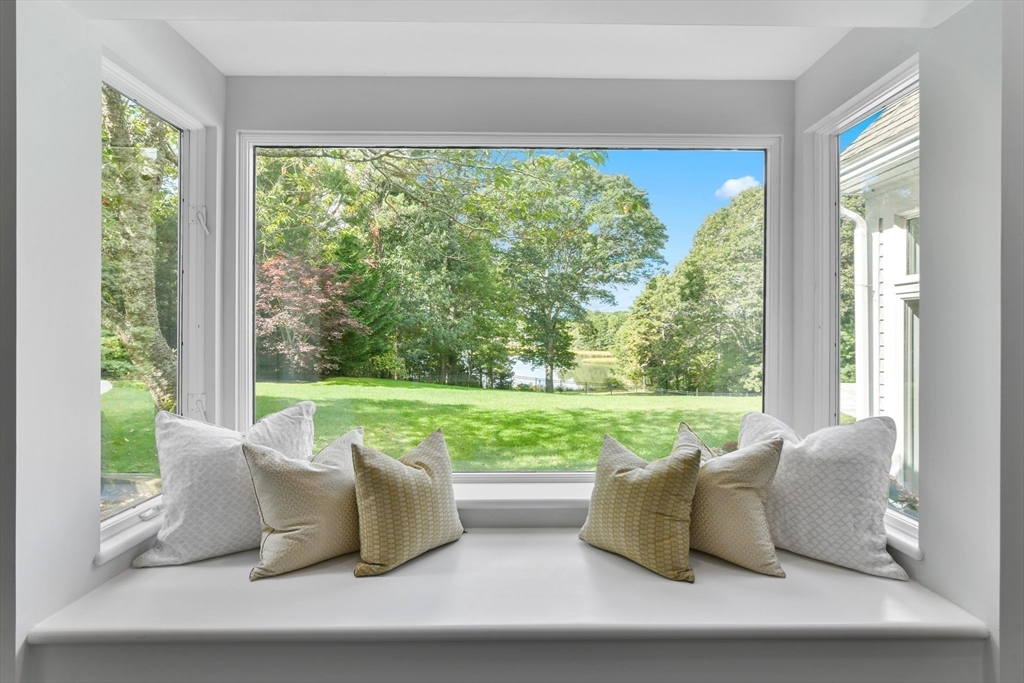 38 Beach Plum Hill Rd