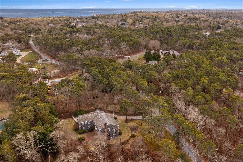 72 Old Field Bend