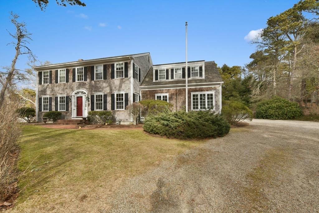 72 Old Field Bend