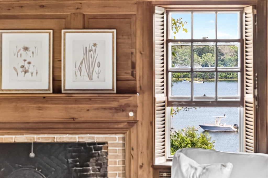 58 Oyster Bluff