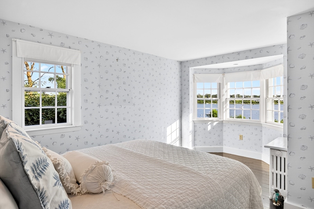 58 Oyster Bluff