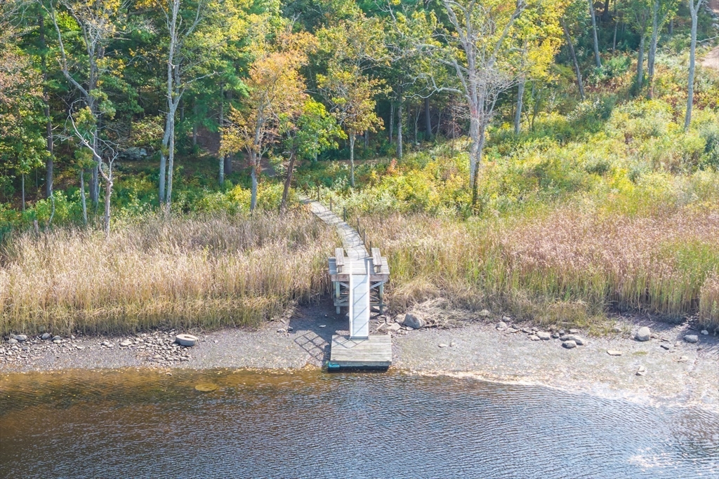 55 Shipyard Ln