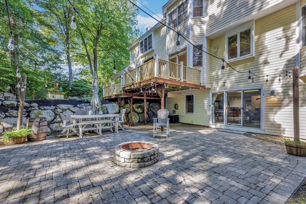 55 Shipyard Ln
