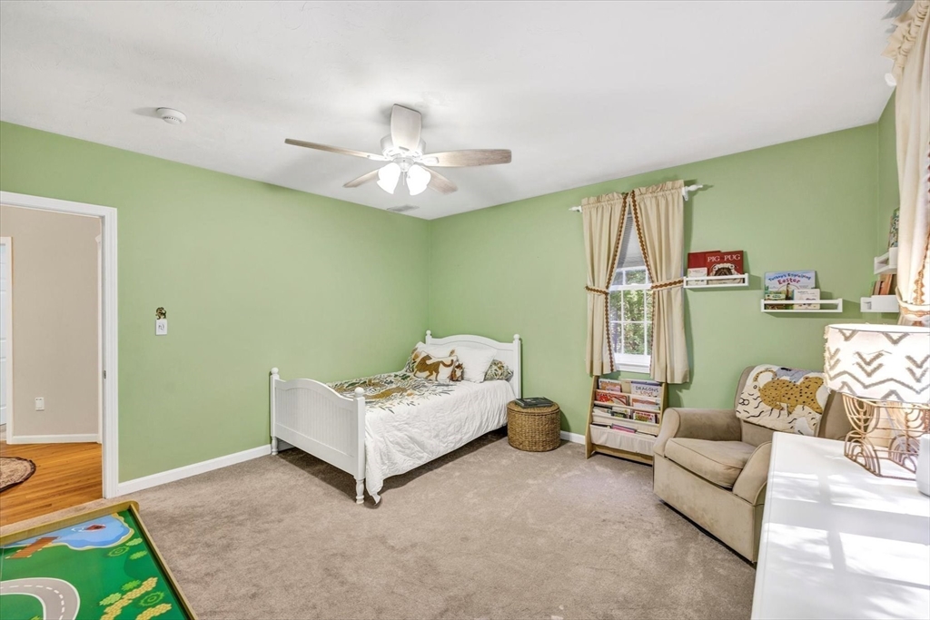 55 Shipyard Ln
