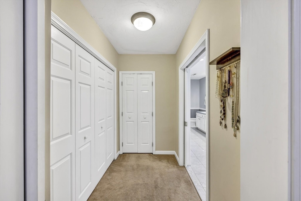 55 Shipyard Ln