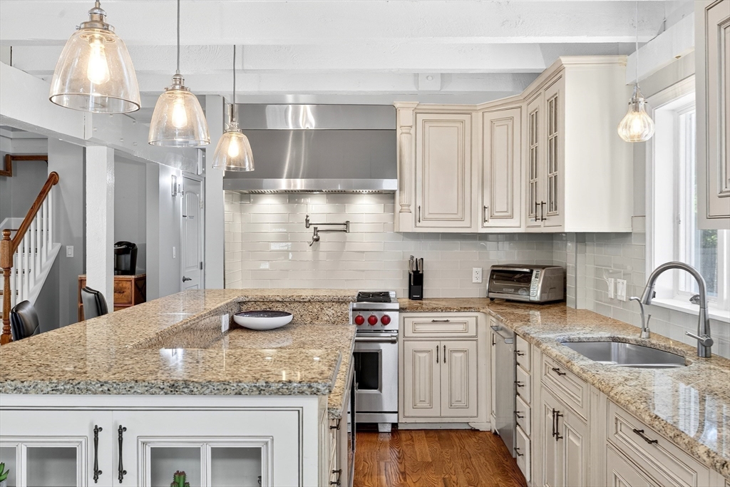 44 Avalon Cir