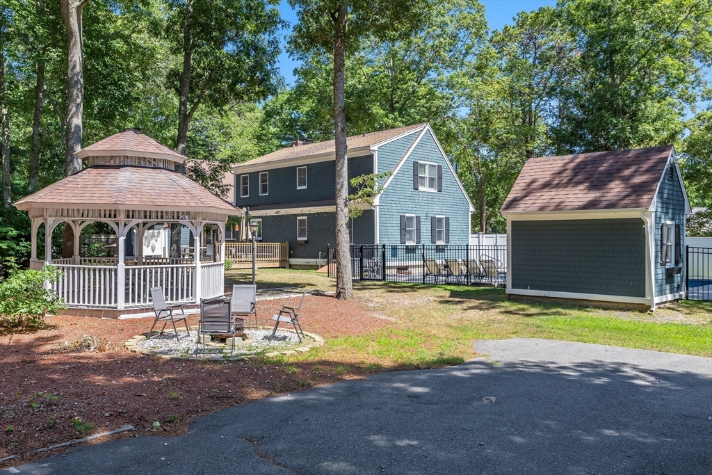44 Avalon Cir
