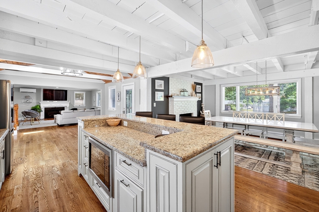 44 Avalon Cir