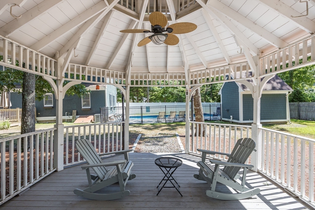 44 Avalon Cir