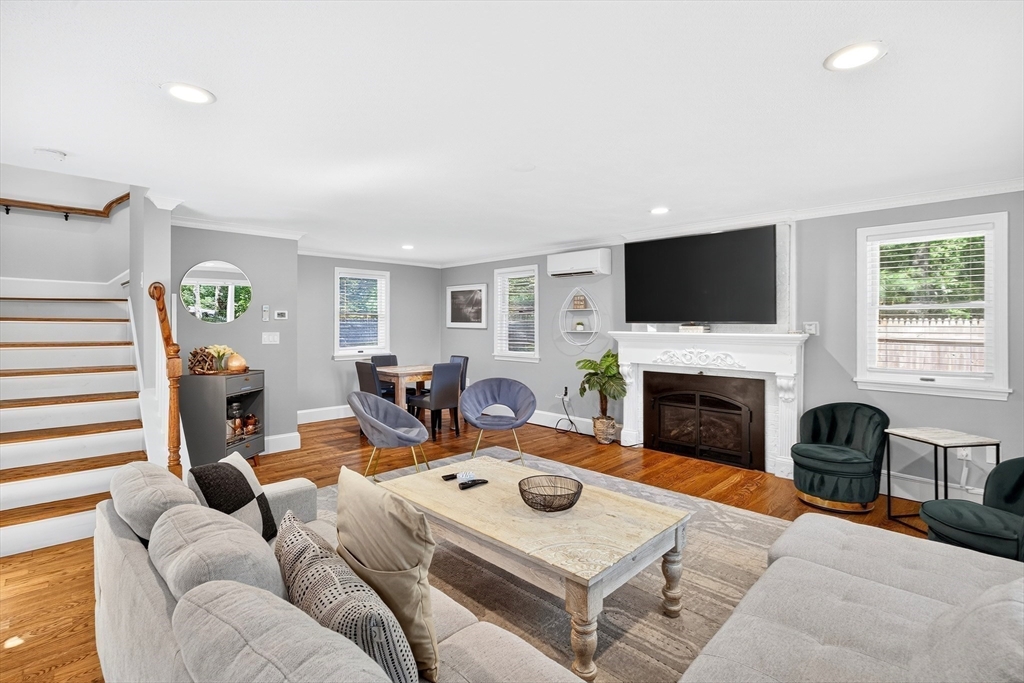 44 Avalon Cir