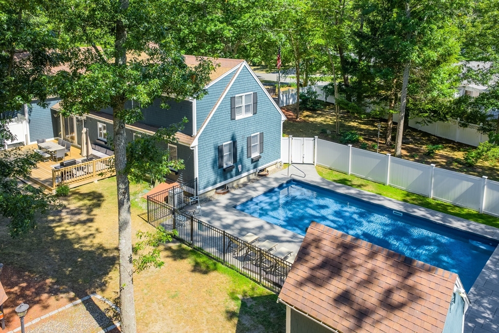 44 Avalon Cir