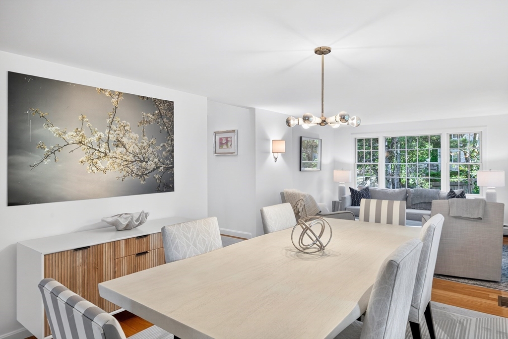 6 Stephen Dr