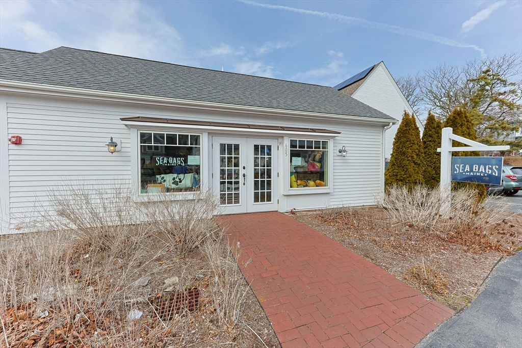 605 Main Street