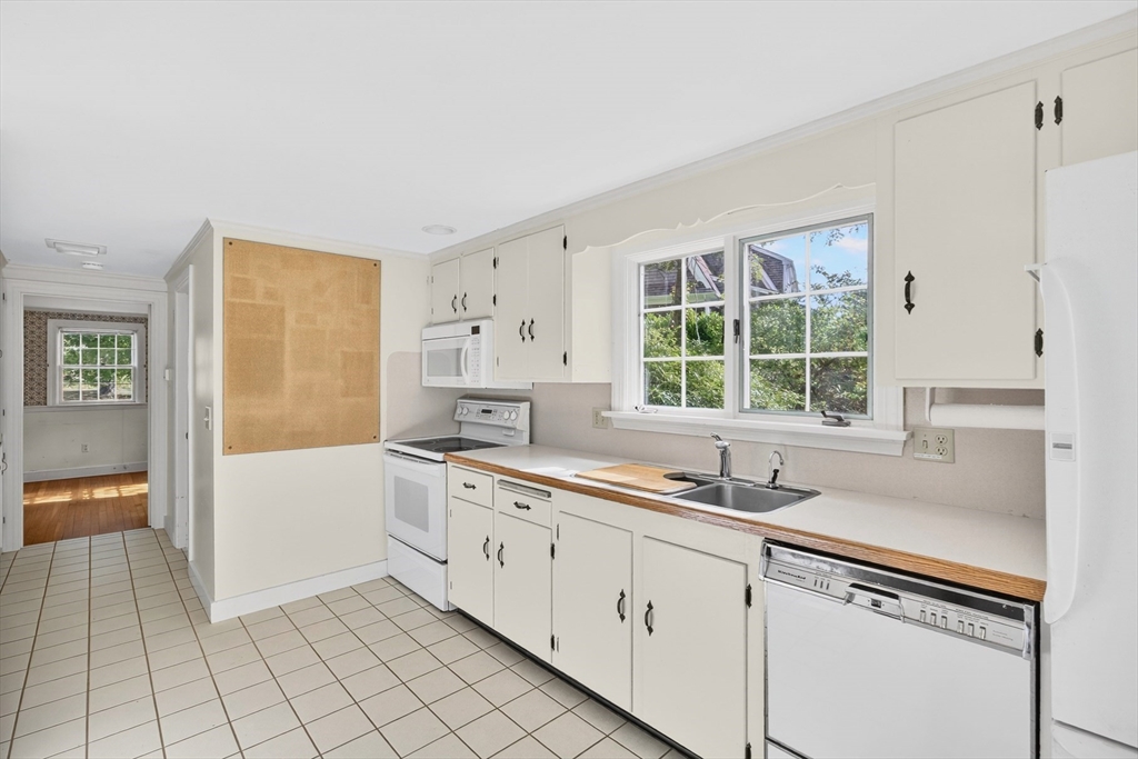 24 Hillcrest Road