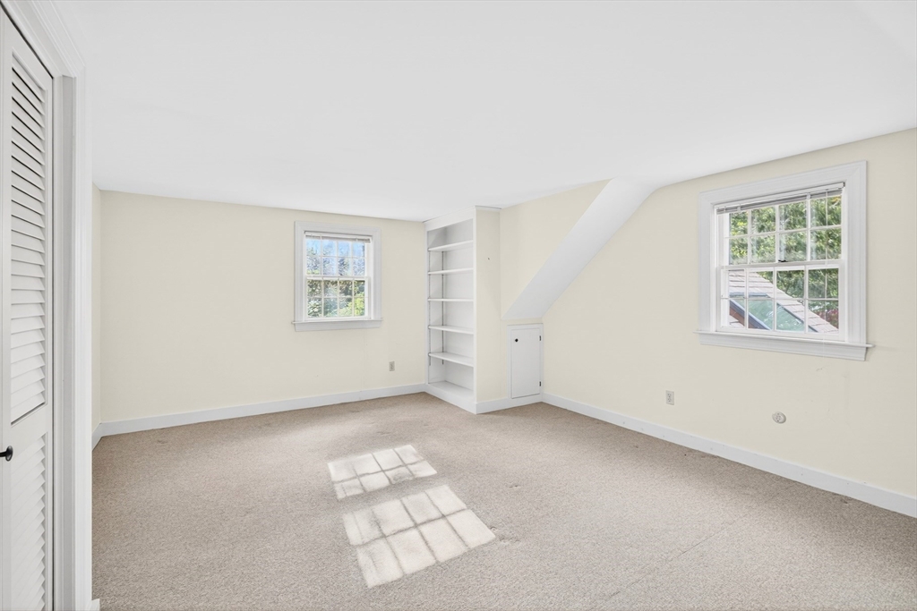 24 Hillcrest Road