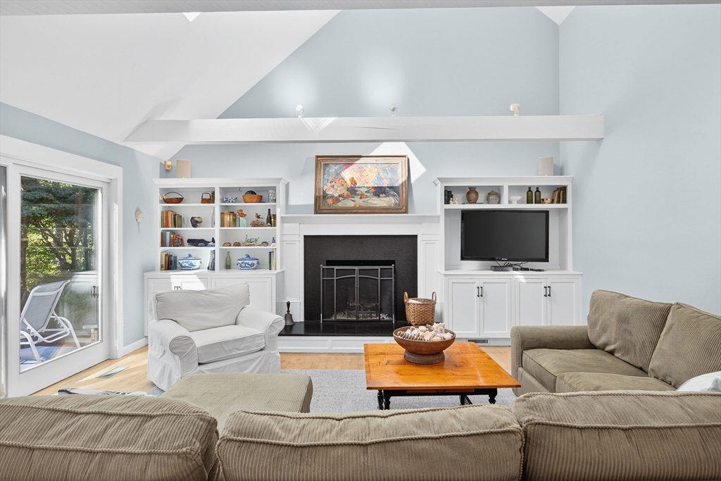 34 Lake Drive