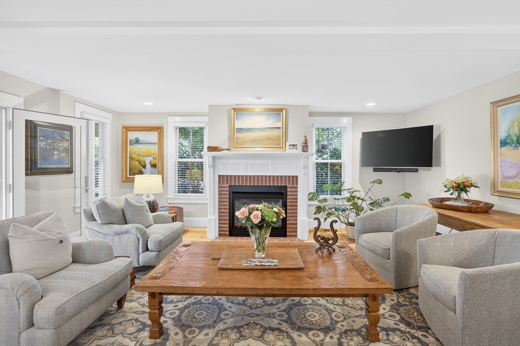 112 Main Street, Yarmouth