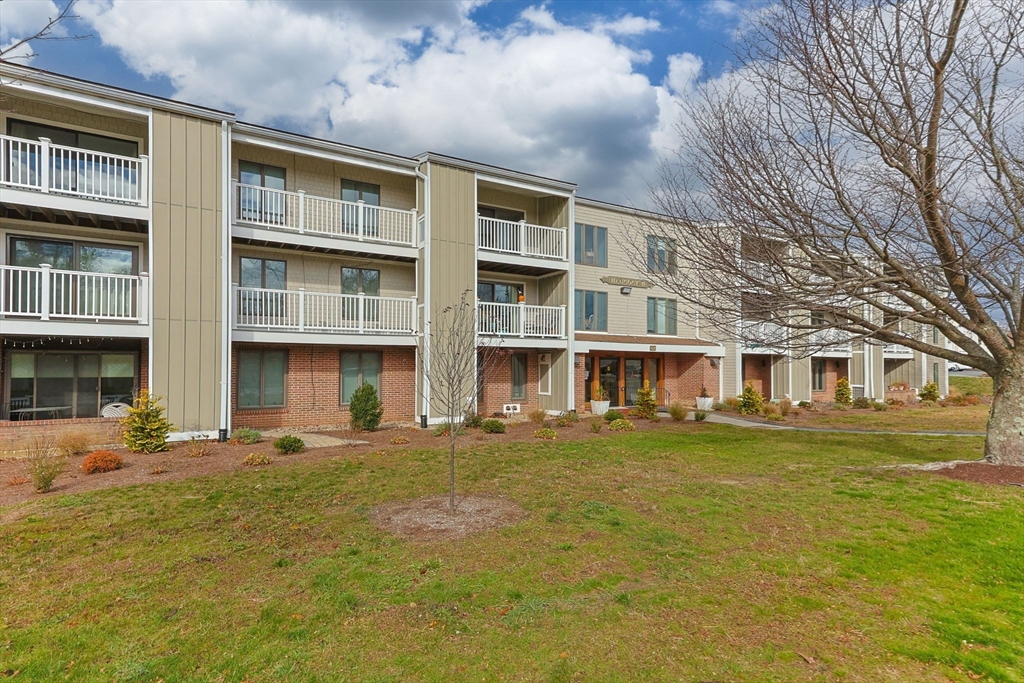 42 Old Colony Way APT 28