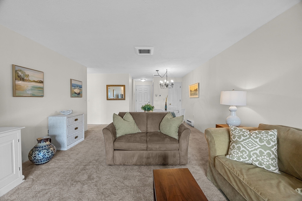 42 Old Colony Way APT 28