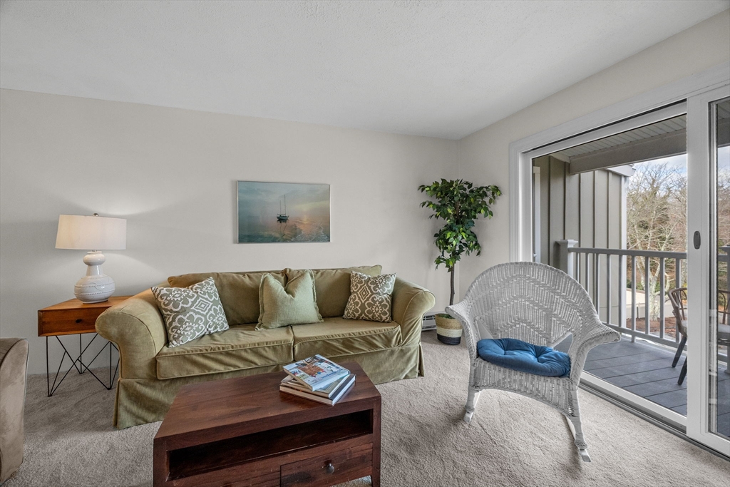 42 Old Colony Way APT 28