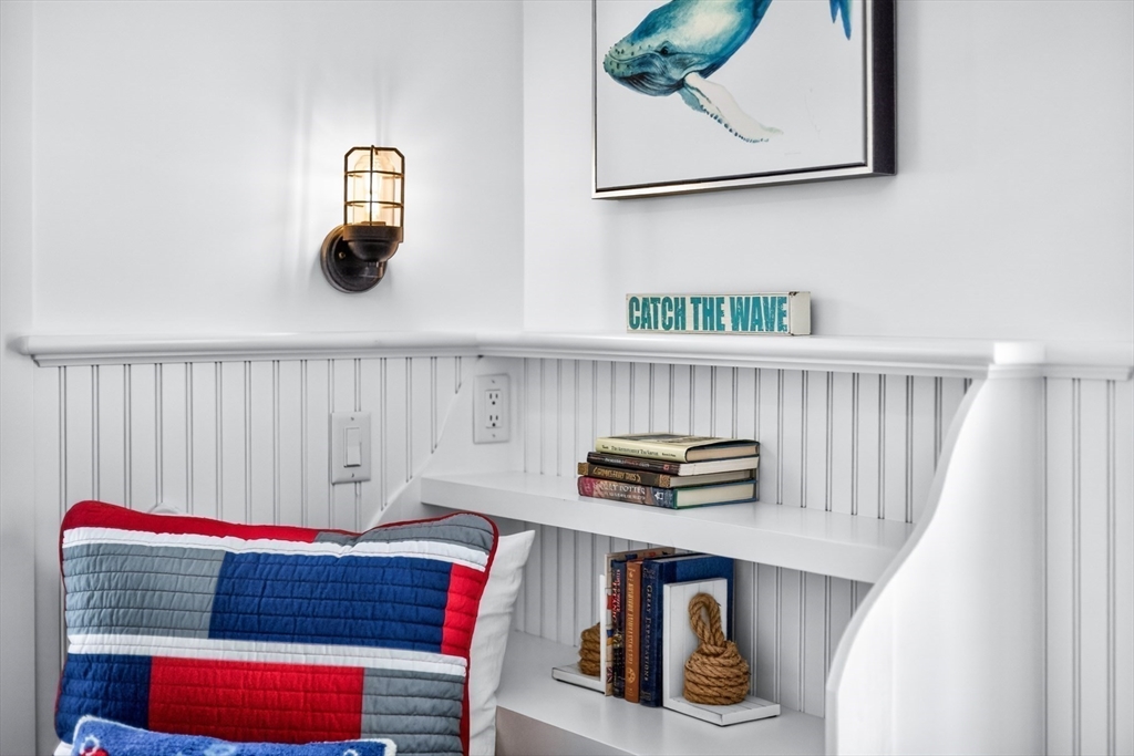 101 Oyster Pond Furlong St