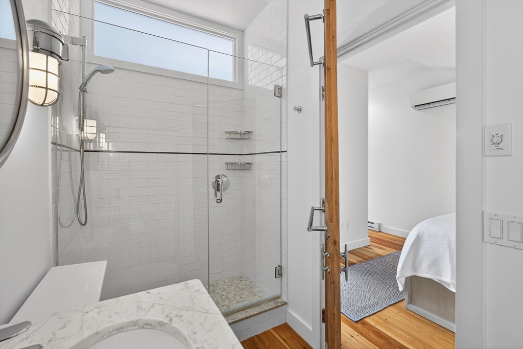 45 Commercial St # 9