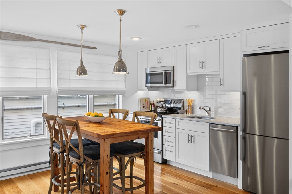 45 Commercial St # 9