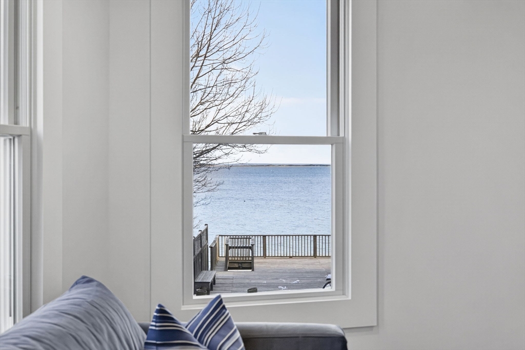 45 Commercial St # 9