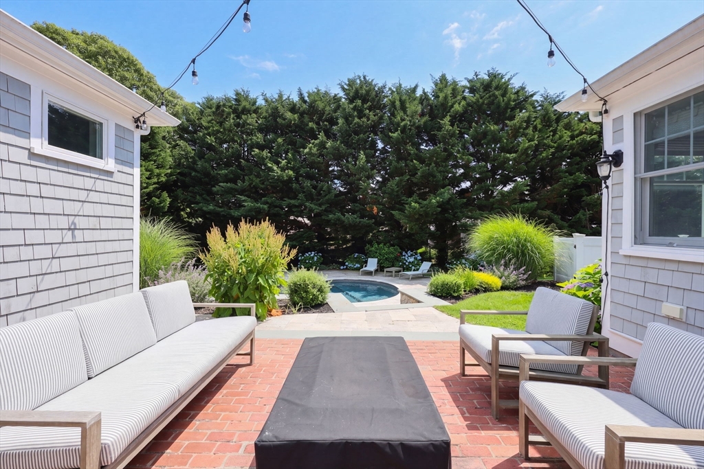 234 Round Cove Rd