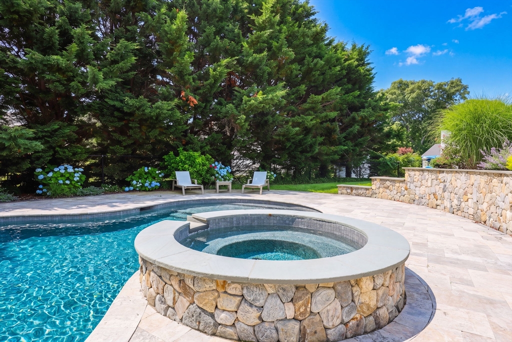 234 Round Cove Rd