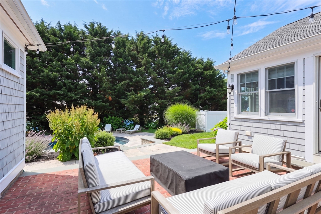 234 Round Cove Rd