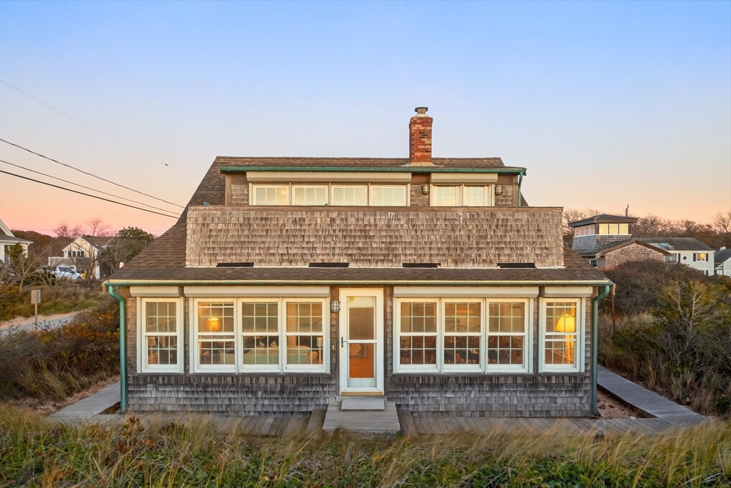 1145 Kingsbury Beach Rd