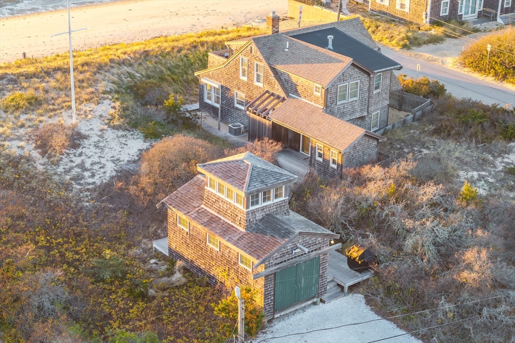 1145 Kingsbury Beach Rd
