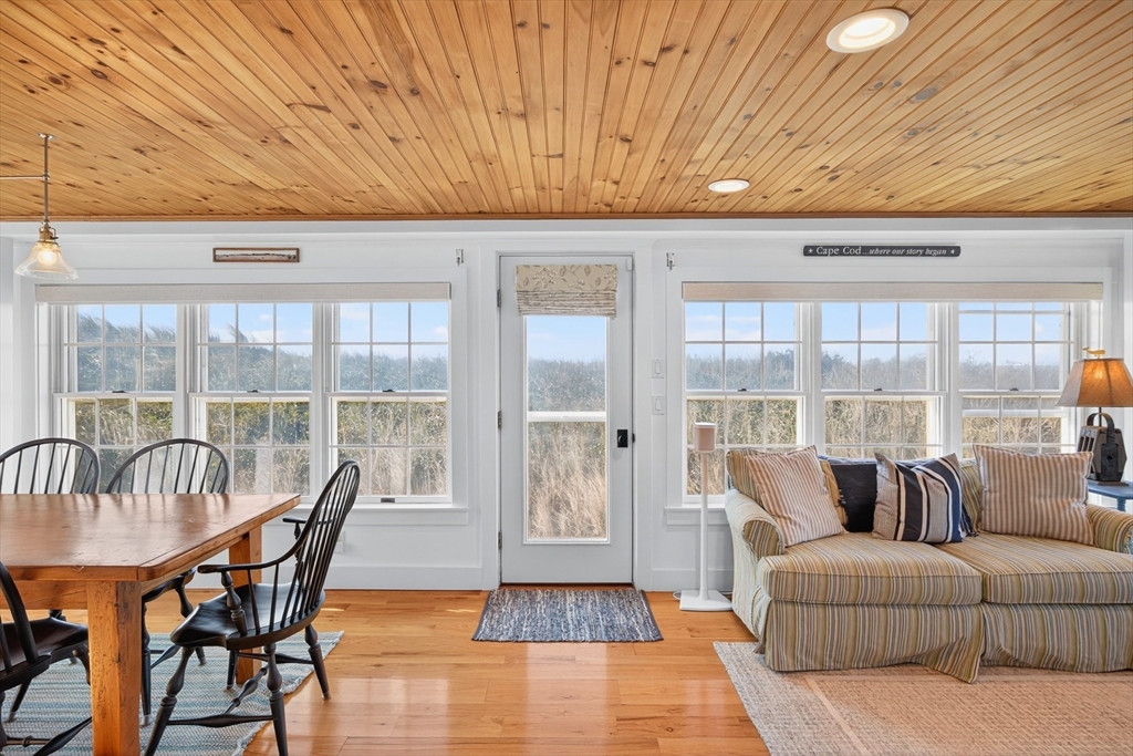 1145 Kingsbury Beach Rd