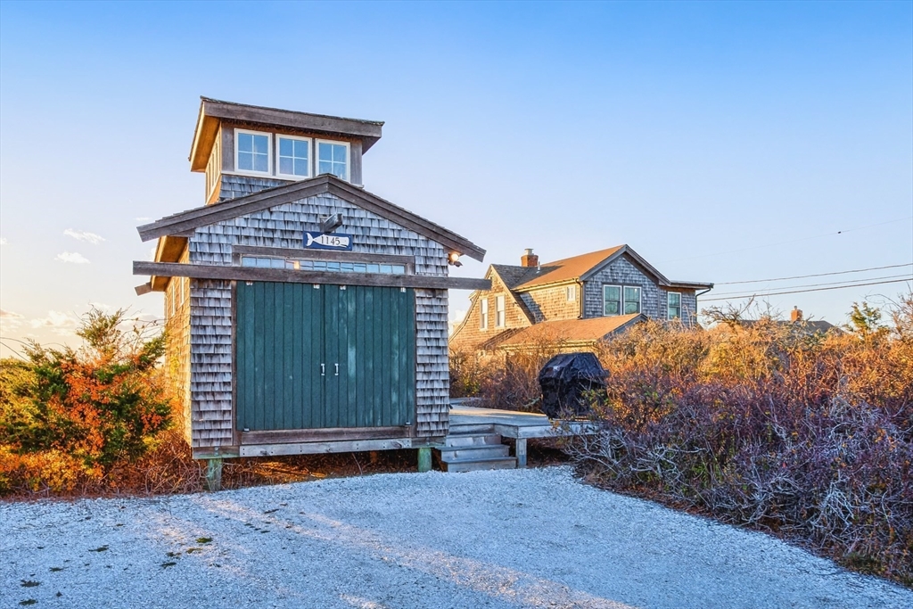 1145 Kingsbury Beach Rd