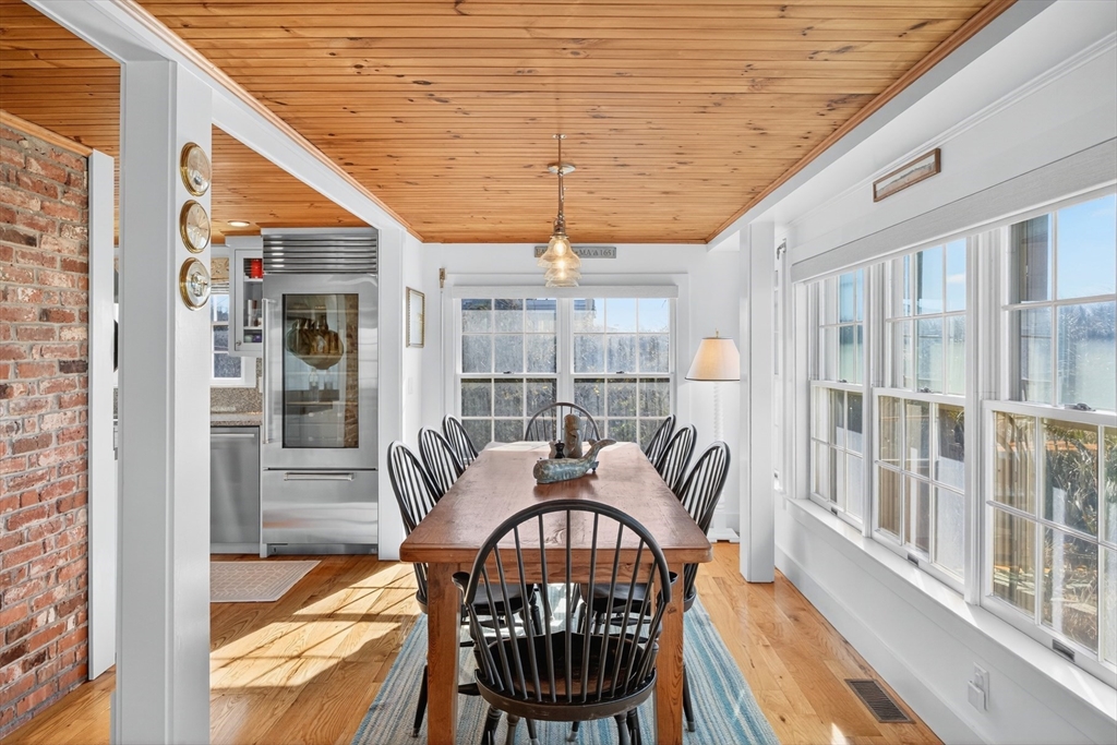 1145 Kingsbury Beach Rd