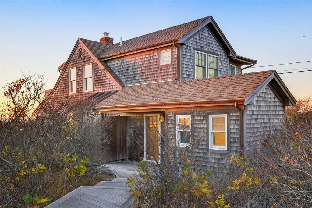 1145 Kingsbury Beach Rd