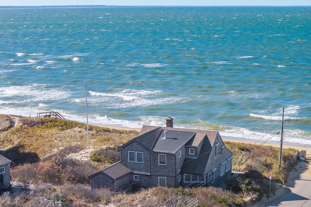 1145 Kingsbury Beach Rd