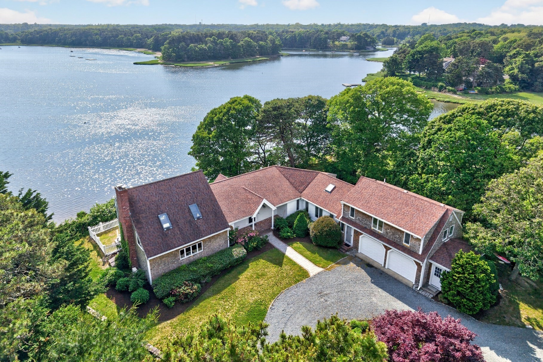 22 Blake Ln