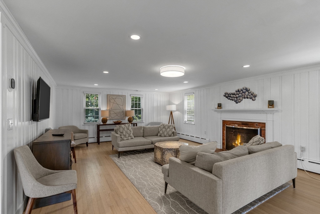124 Pleasant Street