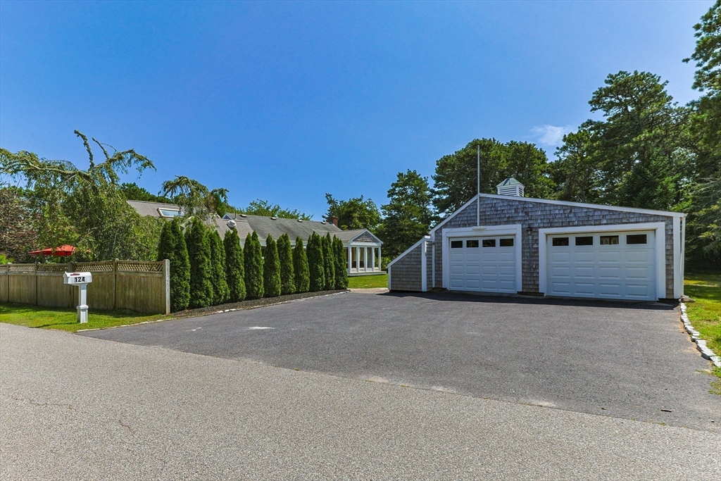 124 Pleasant Street