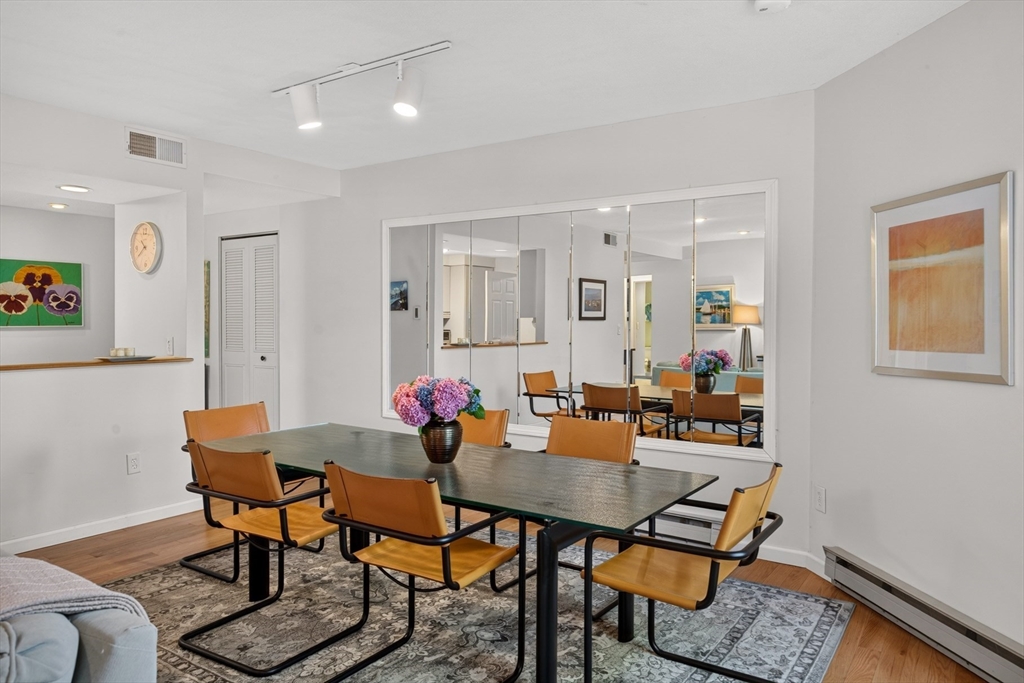 1 Belmont Rd APT 315